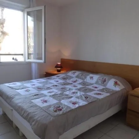 Appartement Saint-raphael, 2 Pieces, 4 Personnes - Fr-1-466-19 *
